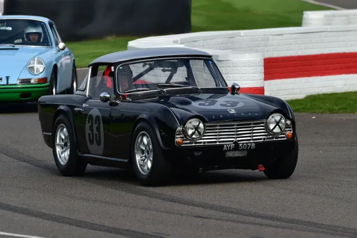Rights Managed : CM32 1538 Paul Kennelly, Triumph TR4 Rights Managed : CM32 1538 Paul Kennelly, Triumph TR4