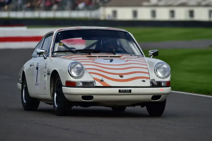 Rights Managed : CM32 1662 Colin Paton, Porsche 911 Rights Managed : CM32 1662 Colin Paton, Porsche 911