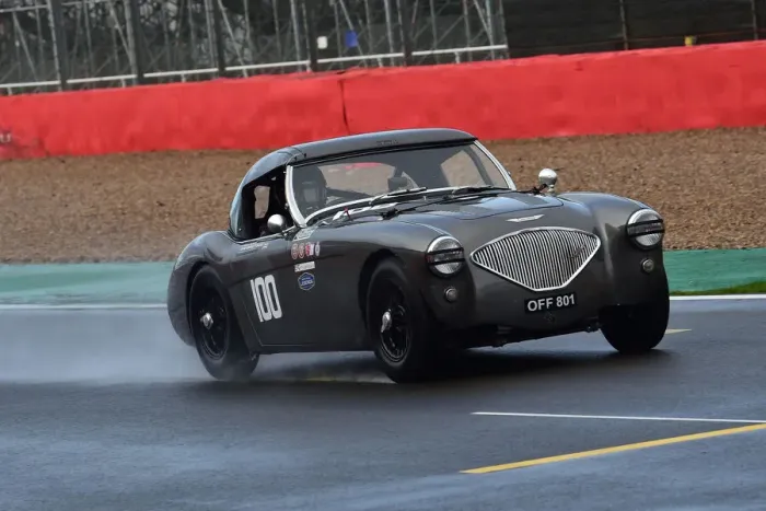 Framed Print : CM32 2205 Mike Thorne, Sarah Bennett-Baggs, Austin Healey 100M Framed Print : CM32 2205 Mike Thorne, Sarah Bennett-Baggs, Austin Healey 100M
