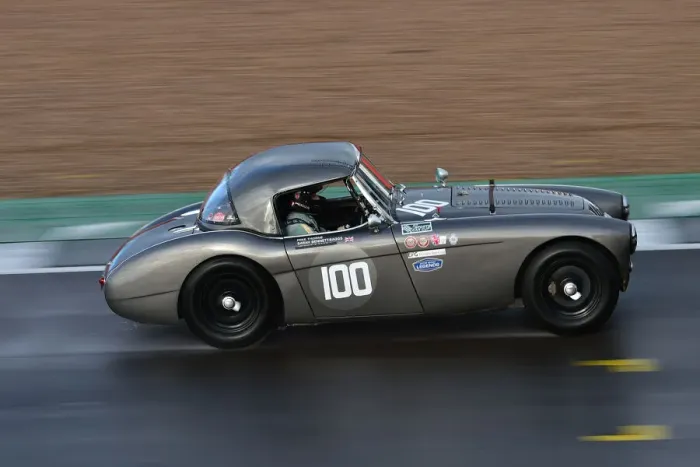 Framed Print : CM32 2340 Mike Thorne, Sarah Bennett-Baggs, Austin Healey 100M Framed Print : CM32 2340 Mike Thorne, Sarah Bennett-Baggs, Austin Healey 100M