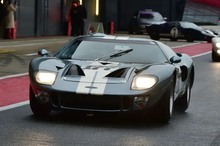 Framed Print : CM32 2392 Bernado Hartogs, Ford GT40 Framed Print : CM32 2392 Bernado Hartogs, Ford GT40
