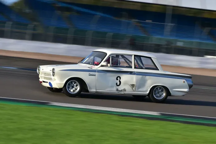 Framed Print : CM32 2607 Richard Dutton, Lotus Ford Cortina Framed Print : CM32 2607 Richard Dutton, Lotus Ford Cortina