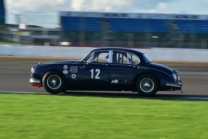 Framed Print : CM32 2709 Grant Williams, Ross Hyett, Jaguar Mk2 Framed Print : CM32 2709 Grant Williams, Ross Hyett, Jaguar Mk2