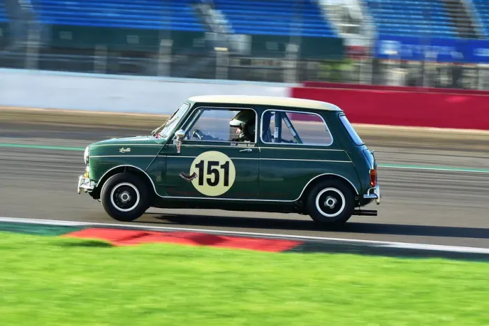 Framed Print : CM32 2816 Jonnie Kent, Austin Mini Cooper S