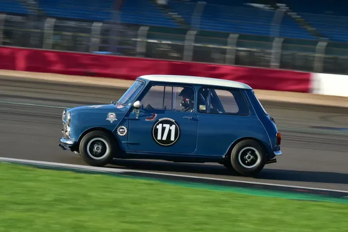 Framed Print : CM32 2819 Dan Lewis, Austin Mini Cooper S Framed Print : CM32 2819 Dan Lewis, Austin Mini Cooper S