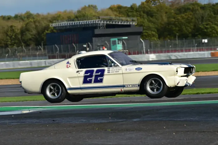 Framed Print : CM32 3044 Mark Farmer, Adrian Willmott, James Alexander, Shelby Mustang 350 GT Framed Print : CM32 3044 Mark Farmer, Adrian Willmott, James Alexander, Shelby Mustang 350 GT