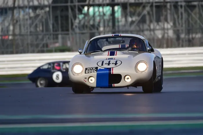 Framed Print : CM32 3078 Matt Wrigley, Paul Pochciol, Oliver Bryant, Shelby Daytona Cobra Coupe