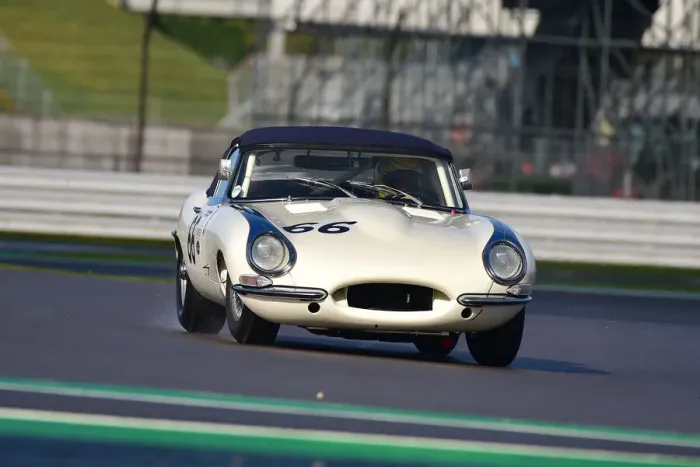 Framed Print : CM32 3110 Jeremy Cottingham, Harvey Stanley, Jaguar E-Type Framed Print : CM32 3110 Jeremy Cottingham, Harvey Stanley, Jaguar E-Type