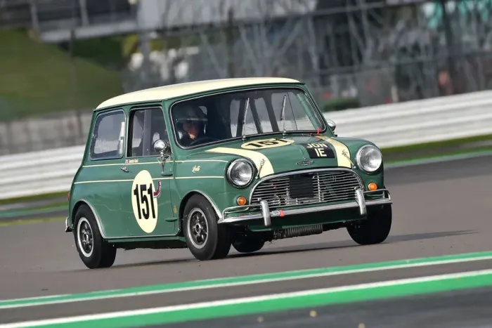 Framed Print : CM32 3168 Jonnie Kent, Austin Mini Cooper S Framed Print : CM32 3168 Jonnie Kent, Austin Mini Cooper S
