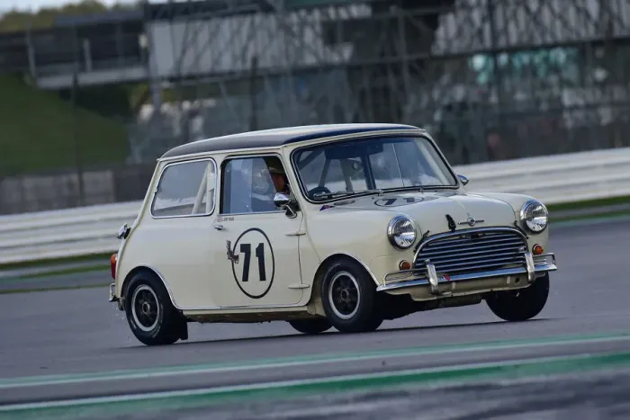 Framed Print : CM32 3214 Lawrence Warr, Morris Mini Cooper S Framed Print : CM32 3214 Lawrence Warr, Morris Mini Cooper S