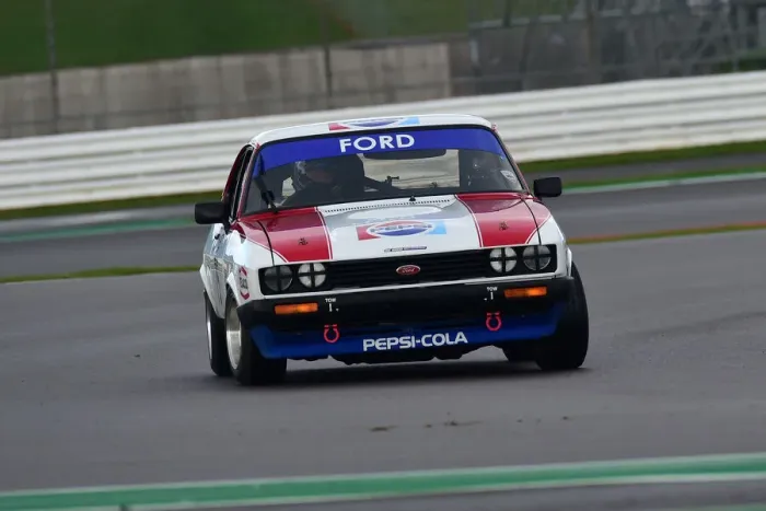Framed Print : CM32 3365 Jonathan White, Ford Capri 3 litre S Framed Print : CM32 3365 Jonathan White, Ford Capri 3 litre S
