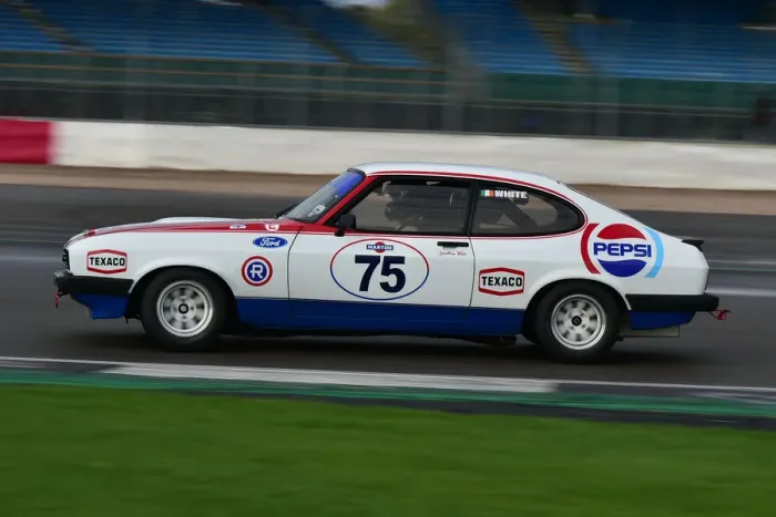 Framed Print : CM32 3571 Jonathan White, Ford Capri 3 litre S Framed Print : CM32 3571 Jonathan White, Ford Capri 3 litre S