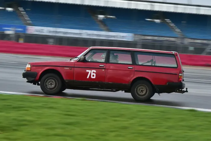 Framed Print : CM32 4375 Henry Lees, Volvo 240 Framed Print : CM32 4375 Henry Lees, Volvo 240