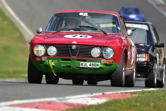 Framed Print : CM32 4824 David Erwin, Alfa Romeo 2000 GTV Framed Print : CM32 4824 David Erwin, Alfa Romeo 2000 GTV