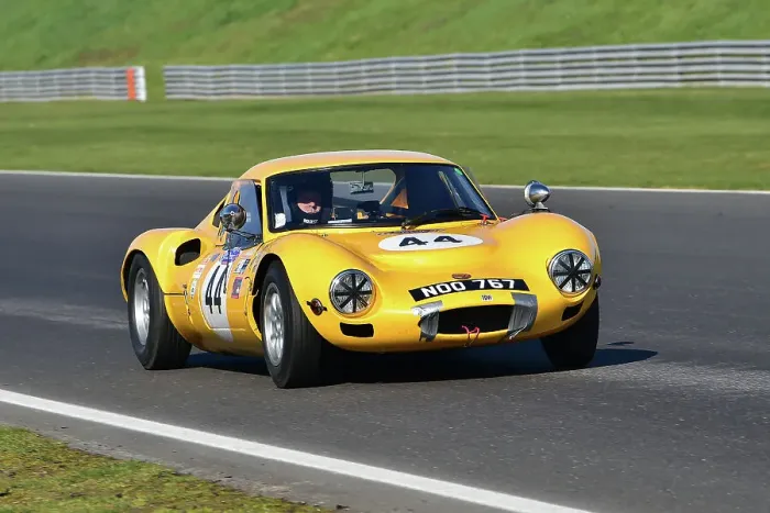 Framed Print : CM32 5420 Chris Blewett, Ginetta G12 Framed Print : CM32 5420 Chris Blewett, Ginetta G12