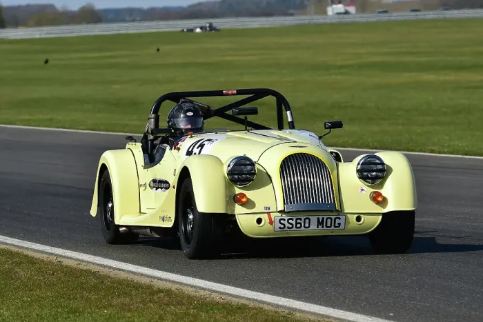 Framed Print : CM32 5527 Tim Parsons, Morgan 4-4 Supersport Framed Print : CM32 5527 Tim Parsons, Morgan 4-4 Supersport