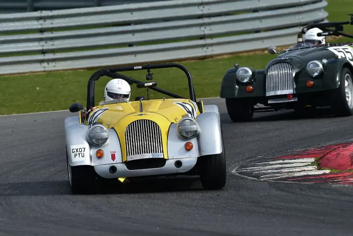 Framed Print : CM32 5989 Peter Cole, Morgan Roadster Framed Print : CM32 5989 Peter Cole, Morgan Roadster