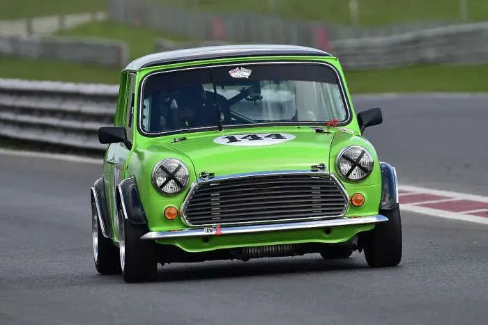 Framed Print : CM32 6138 Francesca Roodhouse, Rob Roodhouse, Mini Cooper S Framed Print : CM32 6138 Francesca Roodhouse, Rob Roodhouse, Mini Cooper S