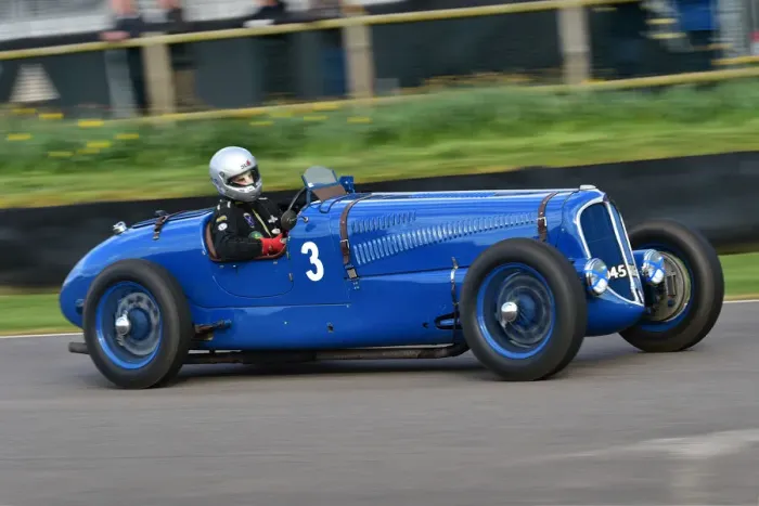 Rights Managed : CM32 7285 Freddie Smith, Delahaye 135CS Rights Managed : CM32 7285 Freddie Smith, Delahaye 135CS