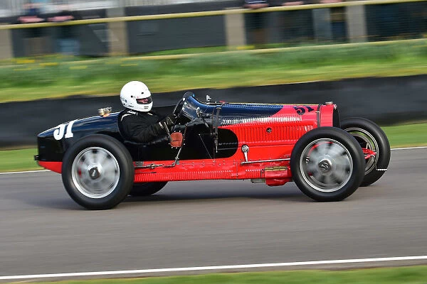 CM32 7311 Tim Dutton, Bugatti Type 51