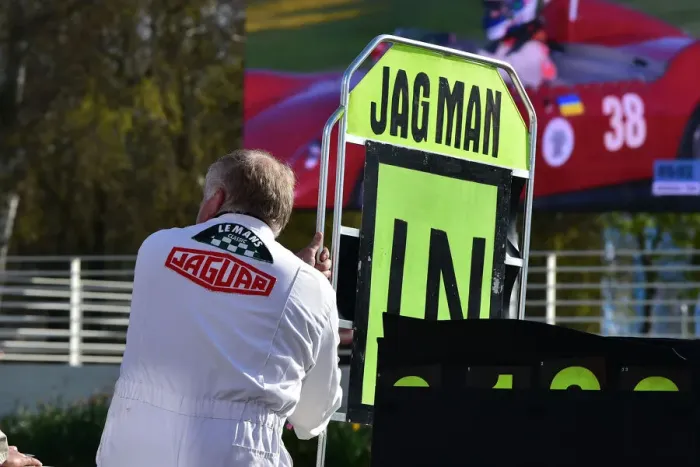 Rights Managed : CM32 7509 Pit board for Jag Man Rights Managed : CM32 7509 Pit board for Jag Man
