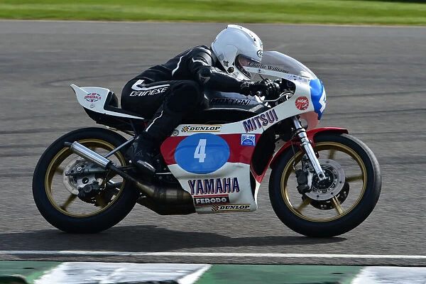 CM32 7641 Mike Farrall, Maxton Yamaha TZ350