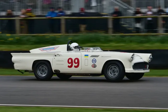Rights Managed : CM32 8054 Bill Shepherd, Ford Thunderbird, Battlebird Rights Managed : CM32 8054 Bill Shepherd, Ford Thunderbird, Battlebird
