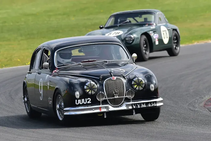 Framed Print : CM33 0421 Darren McWhirter, Jaguar Mk1 Framed Print : CM33 0421 Darren McWhirter, Jaguar Mk1