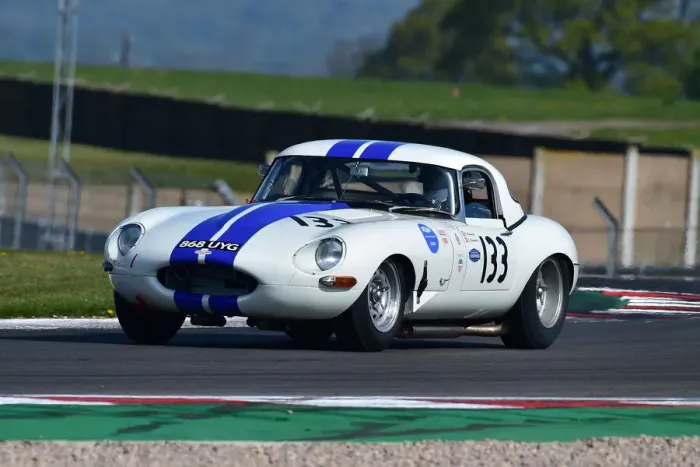 Framed Print : CM33 0917 Daniel Reinhardt, Dominique Reinhardt, Jaguar E-Type semi-lightweight Framed Print : CM33 0917 Daniel Reinhardt, Dominique Reinhardt, Jaguar E-Type semi-lightweight