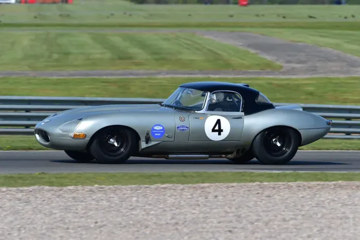 Framed Print : CM33 0982 Simon Hadfield, Joachim Folch, Jaguar E-Type