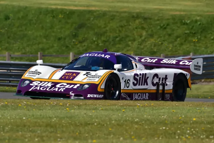 Framed Print : CM33 1120 Andrew Bentley, Jaguar XJR-8 Framed Print : CM33 1120 Andrew Bentley, Jaguar XJR-8