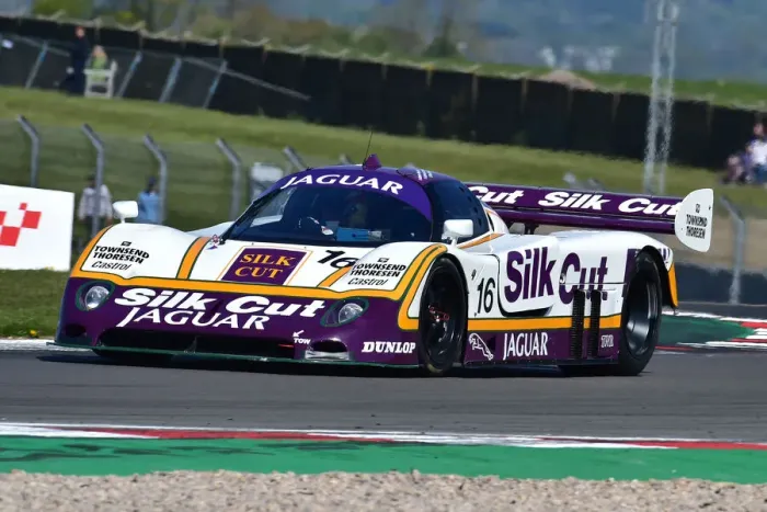 Framed Print : CM33 1157 Andrew Bentley, Jaguar XJR-8 Framed Print : CM33 1157 Andrew Bentley, Jaguar XJR-8