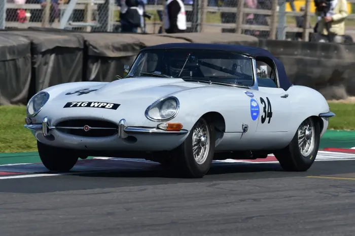 Framed Print : CM33 1415 Katarina Kyvalova, Rob Hall, Jaguar E-Type Framed Print : CM33 1415 Katarina Kyvalova, Rob Hall, Jaguar E-Type