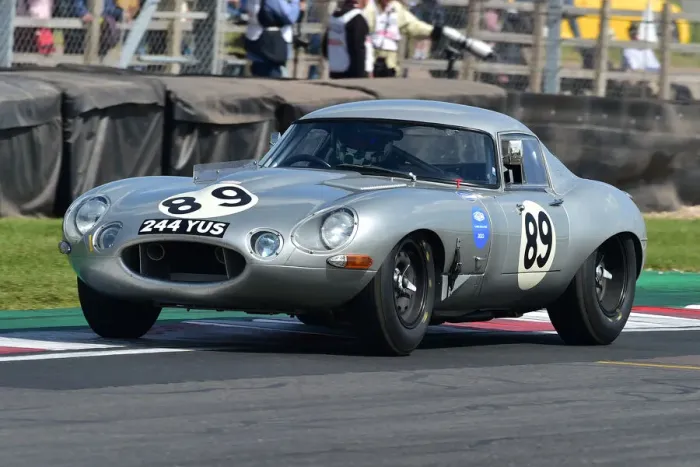 Framed Print : CM33 1427 Mike Wrigley, Matthew Wrigley, Jaguar E-Type
