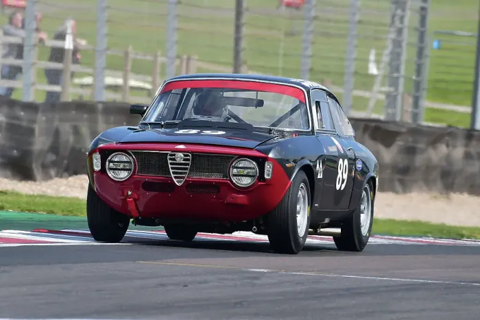 Framed Print : CM33 1469 Andrew Banks, Max Banks, Alfa Romeo Giulia Sprint GTA Framed Print : CM33 1469 Andrew Banks, Max Banks, Alfa Romeo Giulia Sprint GTA