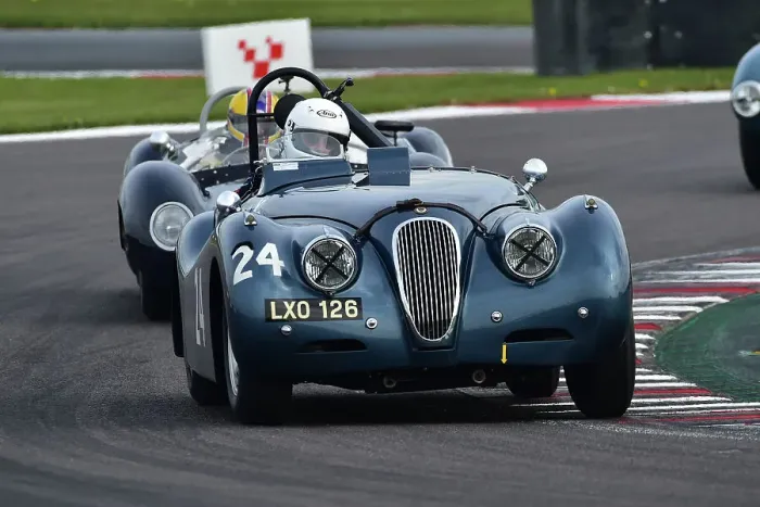 Framed Print : CM33 1804 Thomas Ward, Jaguar XK120 Ecurie Ecosse Framed Print : CM33 1804 Thomas Ward, Jaguar XK120 Ecurie Ecosse