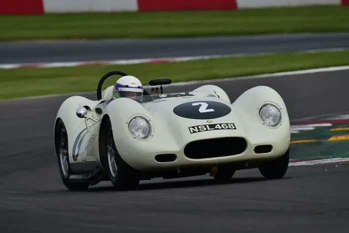 Framed Print : CM33 1850 Richard Hudson, Stuart Morley, Lister Knobbly Framed Print : CM33 1850 Richard Hudson, Stuart Morley, Lister Knobbly