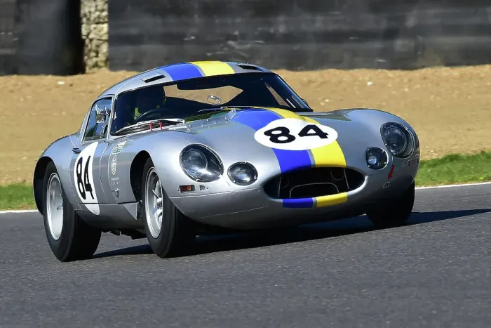 Framed Print : CM33 2680 Rick Willmott, Joe Willmott, Jaguar E-Type Framed Print : CM33 2680 Rick Willmott, Joe Willmott, Jaguar E-Type