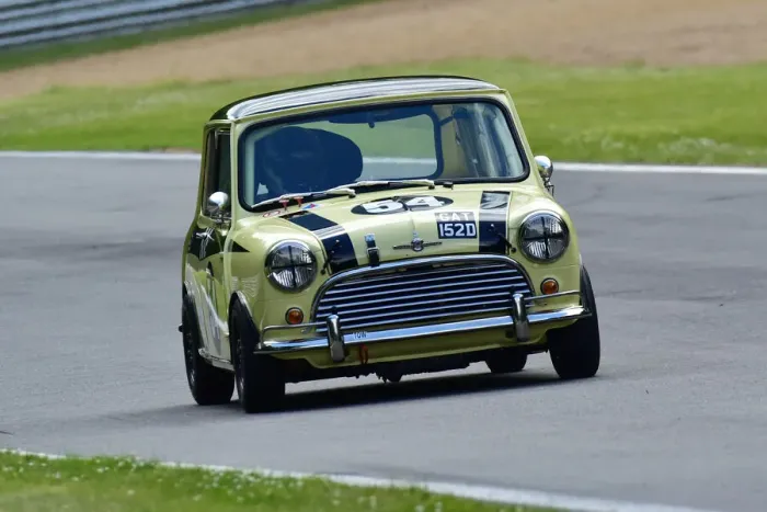 Framed Print : CM33 3263 Billy Nairn, Carl Nairn, Morris Mini Cooper S Framed Print : CM33 3263 Billy Nairn, Carl Nairn, Morris Mini Cooper S