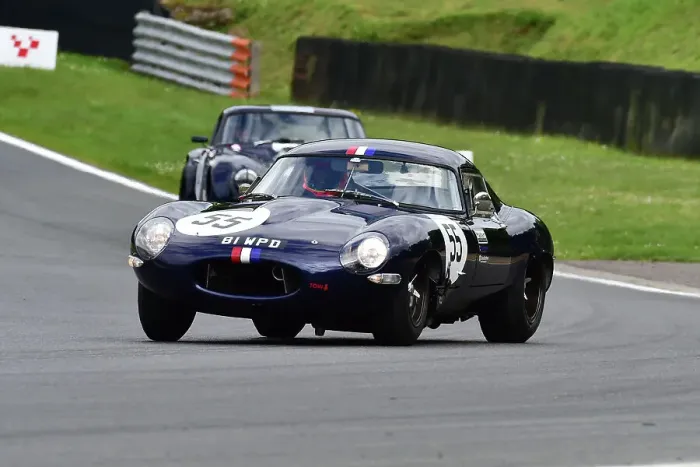 Framed Print : CM33 3577 Martin Melling, Jason Minshaw, Jaguar E-Type Framed Print : CM33 3577 Martin Melling, Jason Minshaw, Jaguar E-Type