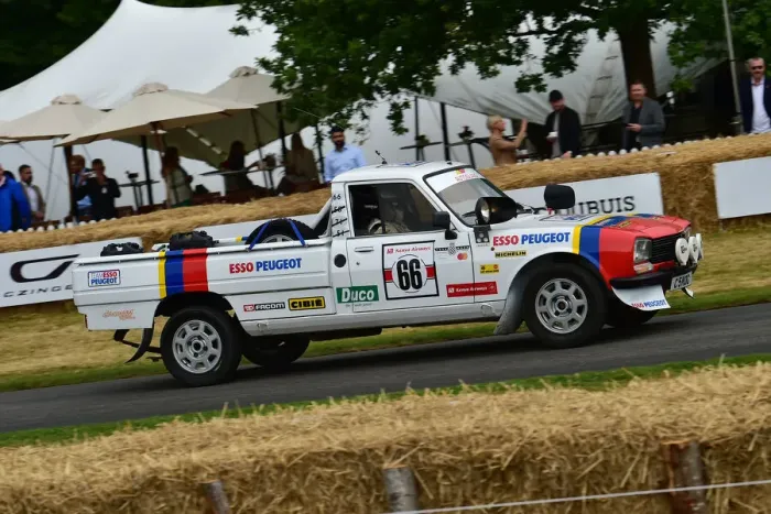 Rights Managed : CM33 4143 Allan Weston, Peugeot 504 Pick-Up Group B Evo Rights Managed : CM33 4143 Allan Weston, Peugeot 504 Pick-Up Group B Evo