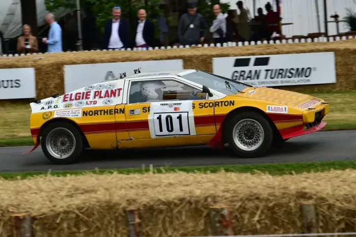 Rights Managed : CM33 4400 Terry Maynard, Lotus Esprit S1 Rights Managed : CM33 4400 Terry Maynard, Lotus Esprit S1