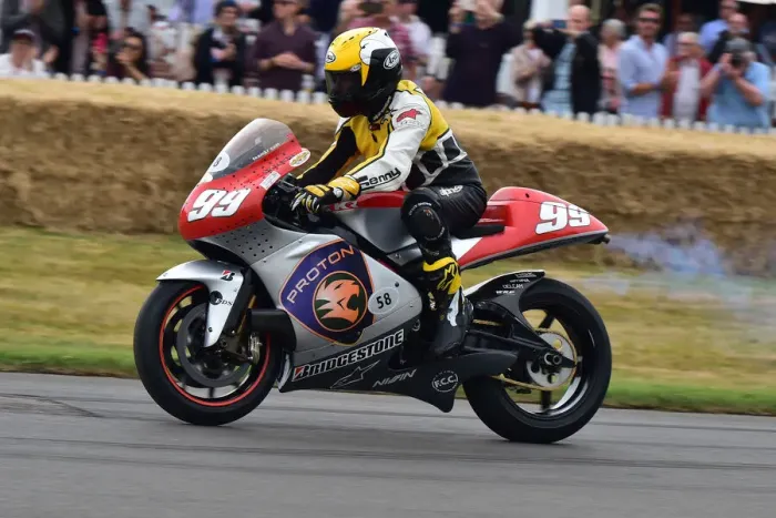 Rights Managed : CM33 4425 Kenny Roberts, Proton KRV3 Rights Managed : CM33 4425 Kenny Roberts, Proton KRV3