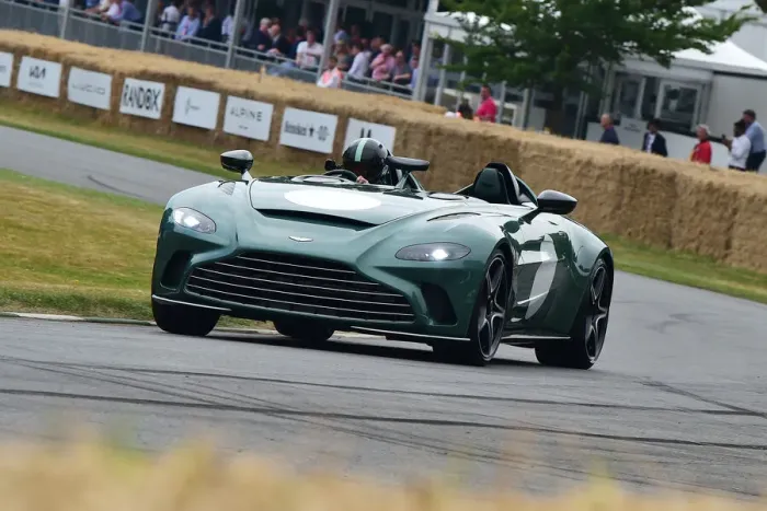 Rights Managed : CM33 4584 Aston Martin V12 Speedster