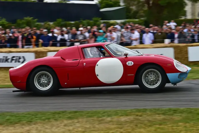 Rights Managed : CM33 4814 Gregor Fisken, Ferrari 250 LM Rights Managed : CM33 4814 Gregor Fisken, Ferrari 250 LM