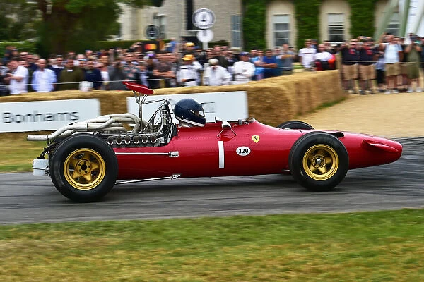 CM33 4822 Jean-Francois Decaux, Ferrari 312-68-2