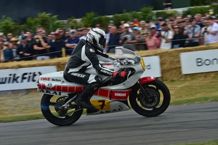 Rights Managed : CM33 4934 Chris Riches, Yamaha YZR500 Rights Managed : CM33 4934 Chris Riches, Yamaha YZR500