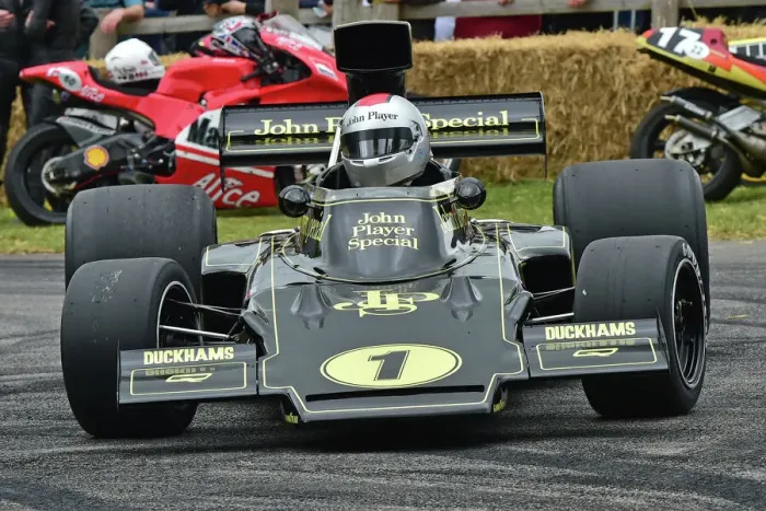 Rights Managed : CM33 5309 John Watson, Lotus Cosworth 72 Rights Managed : CM33 5309 John Watson, Lotus Cosworth 72