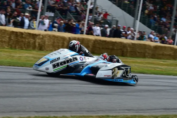 Rights Managed : CM33 5843 Barrie Baxter, Yamaha YZF-R1 Rights Managed : CM33 5843 Barrie Baxter, Yamaha YZF-R1