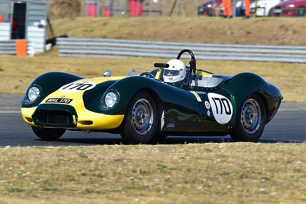 CM33 6972 Peter Ratcliff, Luke Stevens, Lister Jaguar Knobbly